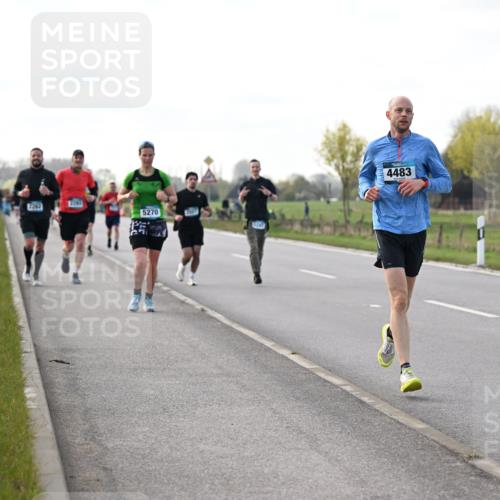 12.04.2026 - 45. Internationalen Wilhelmsburger Insellauf Dr. Thomas Lammeyer http://msf.ph/oto/9443765 12.04.2026 10:16:51 Laufen 5270, 4483 meine-sportfotos.de