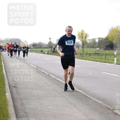12.04.2026 - 45. Internationalen Wilhelmsburger Insellauf Dr. Thomas Lammeyer http://msf.ph/oto/9443795 12.04.2026 10:16:59 Laufen 4428 meine-sportfotos.de