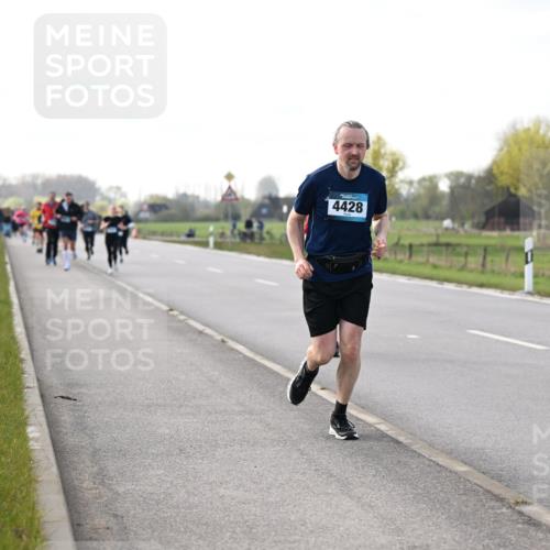 12.04.2026 - 45. Internationalen Wilhelmsburger Insellauf Dr. Thomas Lammeyer http://msf.ph/oto/9443797 12.04.2026 10:16:59 Laufen 4428 meine-sportfotos.de