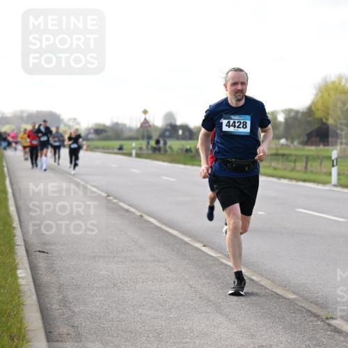 12.04.2026 - 45. Internationalen Wilhelmsburger Insellauf Dr. Thomas Lammeyer http://msf.ph/oto/9443799 12.04.2026 10:17:00 Laufen 4428 meine-sportfotos.de