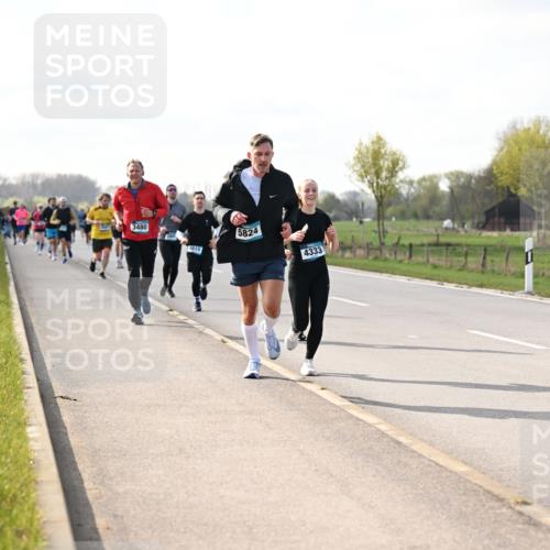 12.04.2026 - 45. Internationalen Wilhelmsburger Insellauf Dr. Thomas Lammeyer http://msf.ph/oto/9443848 12.04.2026 10:17:08 Laufen 3480, 4615, 5824, 4333 meine-sportfotos.de