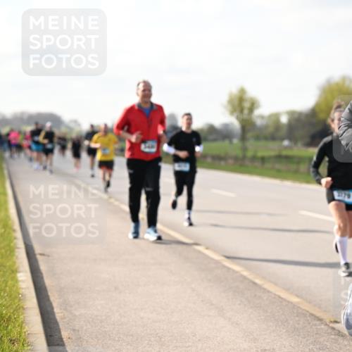 12.04.2026 - 45. Internationalen Wilhelmsburger Insellauf Dr. Thomas Lammeyer http://msf.ph/oto/9443864 12.04.2026 10:17:10 Laufen 45, 5824 meine-sportfotos.de