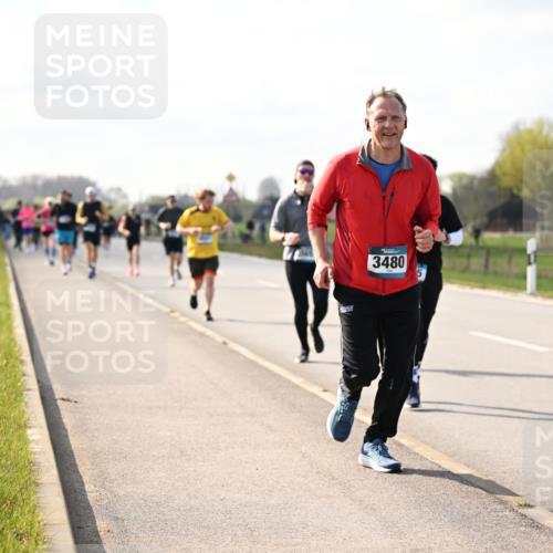 12.04.2026 - 45. Internationalen Wilhelmsburger Insellauf Dr. Thomas Lammeyer http://msf.ph/oto/9443875 12.04.2026 10:17:12 Laufen 3480 meine-sportfotos.de