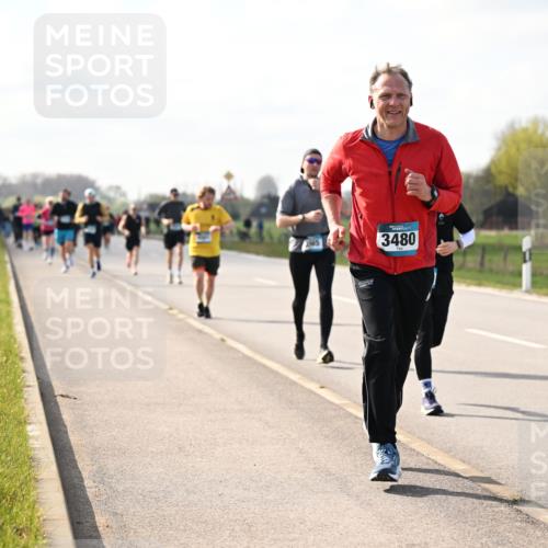 12.04.2026 - 45. Internationalen Wilhelmsburger Insellauf Dr. Thomas Lammeyer http://msf.ph/oto/9443876 12.04.2026 10:17:12 Laufen 3480 meine-sportfotos.de