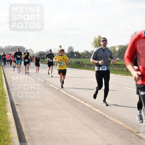 12.04.2026 - 45. Internationalen Wilhelmsburger Insellauf Dr. Thomas Lammeyer http://msf.ph/oto/9443881 12.04.2026 10:17:13 Laufen 2656, 4501, 3565, 3480 meine-sportfotos.de