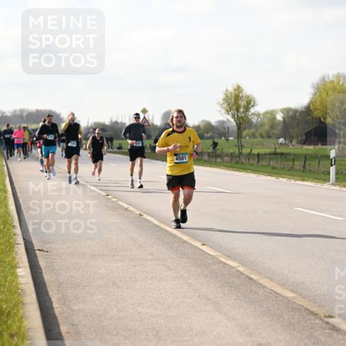 12.04.2026 - 45. Internationalen Wilhelmsburger Insellauf Dr. Thomas Lammeyer http://msf.ph/oto/9443889 12.04.2026 10:17:14 Laufen 2104, 656, 4501, 3565 meine-sportfotos.de