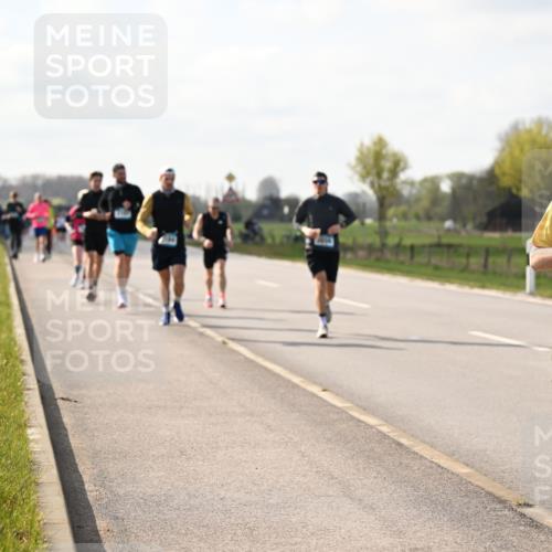 12.04.2026 - 45. Internationalen Wilhelmsburger Insellauf Dr. Thomas Lammeyer http://msf.ph/oto/9443906 12.04.2026 10:17:17 Laufen 4501 meine-sportfotos.de