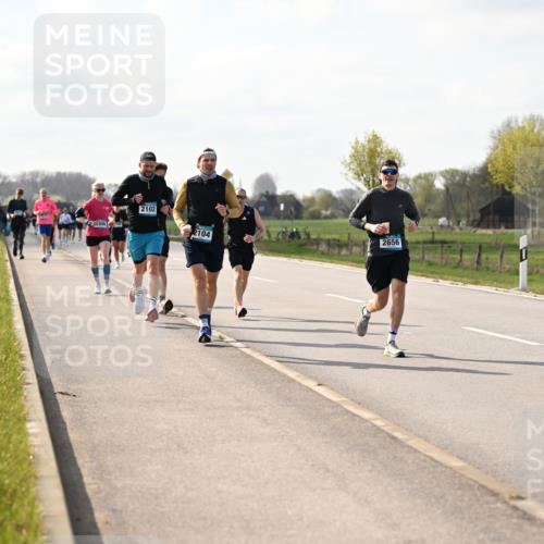 12.04.2026 - 45. Internationalen Wilhelmsburger Insellauf Dr. Thomas Lammeyer http://msf.ph/oto/9443912 12.04.2026 10:17:18 Laufen 2102, 2104, 2656 meine-sportfotos.de