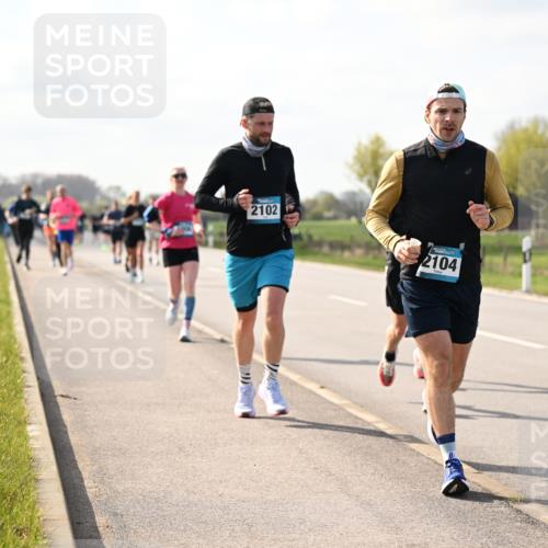 12.04.2026 - 45. Internationalen Wilhelmsburger Insellauf Dr. Thomas Lammeyer http://msf.ph/oto/9443929 12.04.2026 10:17:21 Laufen 2102, 2104 meine-sportfotos.de