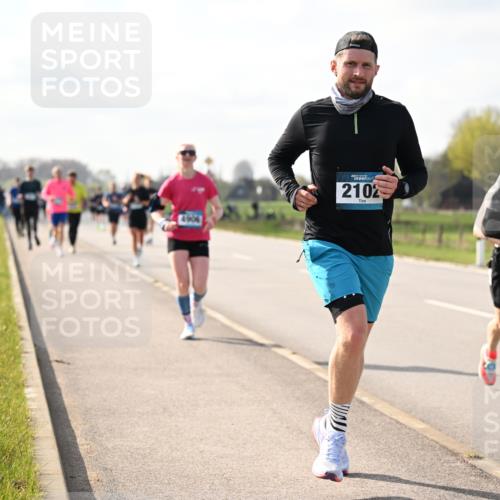 12.04.2026 - 45. Internationalen Wilhelmsburger Insellauf Dr. Thomas Lammeyer http://msf.ph/oto/9443935 12.04.2026 10:17:22 Laufen 4, 2102 meine-sportfotos.de