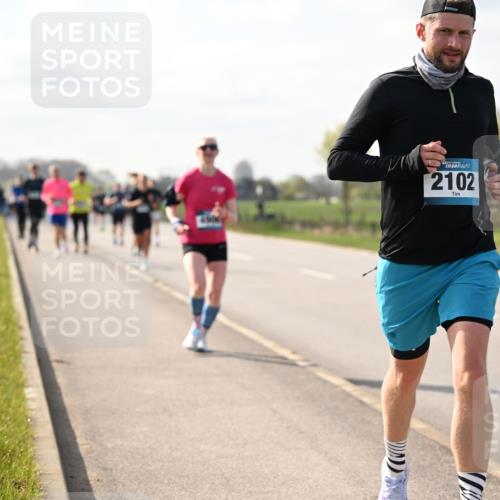 12.04.2026 - 45. Internationalen Wilhelmsburger Insellauf Dr. Thomas Lammeyer http://msf.ph/oto/9443938 12.04.2026 10:17:23 Laufen 2102 meine-sportfotos.de