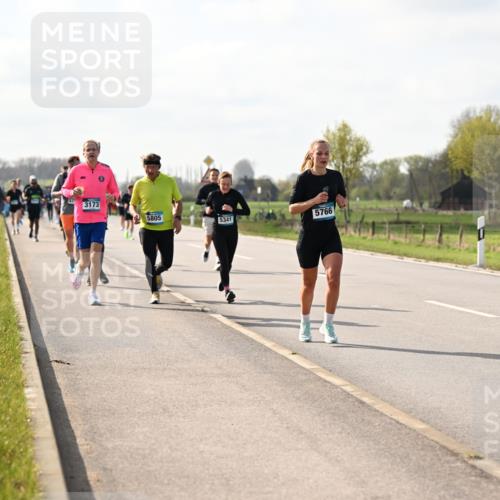 12.04.2026 - 45. Internationalen Wilhelmsburger Insellauf Dr. Thomas Lammeyer http://msf.ph/oto/9443950 12.04.2026 10:17:27 Laufen 3173, 5805, 5341, 5766 meine-sportfotos.de