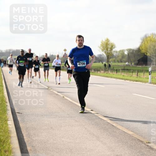 12.04.2026 - 45. Internationalen Wilhelmsburger Insellauf Dr. Thomas Lammeyer http://msf.ph/oto/9443993 12.04.2026 10:17:35 Laufen 4706 meine-sportfotos.de