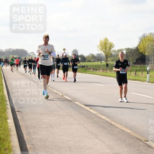12.04.2026 - 45. Internationalen Wilhelmsburger Insellauf Dr. Thomas Lammeyer http://msf.ph/oto/9444063 12.04.2026 10:17:46 Laufen 3830, 2845 meine-sportfotos.de