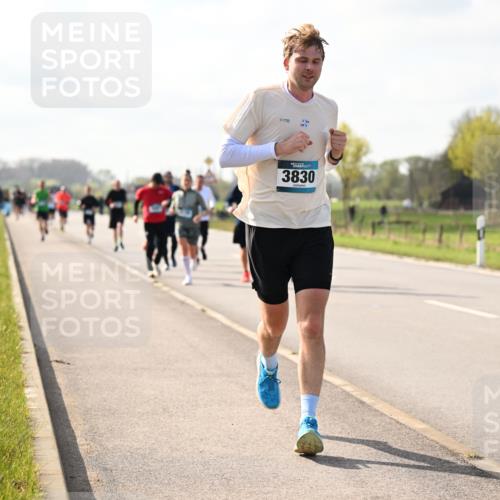 12.04.2026 - 45. Internationalen Wilhelmsburger Insellauf Dr. Thomas Lammeyer http://msf.ph/oto/9444081 12.04.2026 10:17:49 Laufen 3830 meine-sportfotos.de