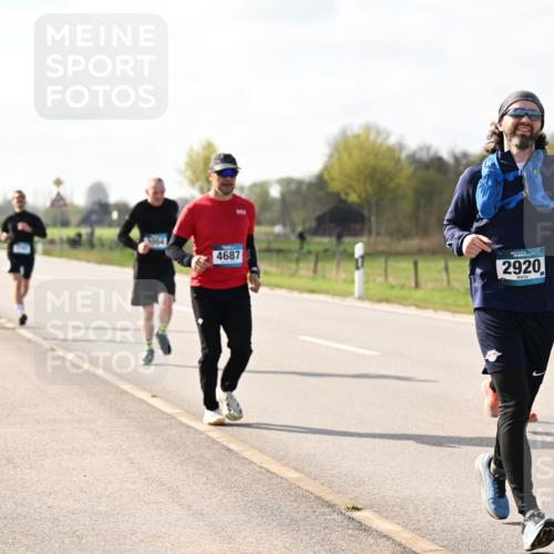 12.04.2026 - 45. Internationalen Wilhelmsburger Insellauf Dr. Thomas Lammeyer http://msf.ph/oto/9444105 12.04.2026 10:17:56 Laufen 4687, 2920 meine-sportfotos.de