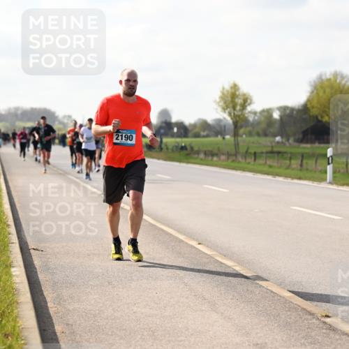 12.04.2026 - 45. Internationalen Wilhelmsburger Insellauf Dr. Thomas Lammeyer http://msf.ph/oto/9444138 12.04.2026 10:18:05 Laufen 2190 meine-sportfotos.de
