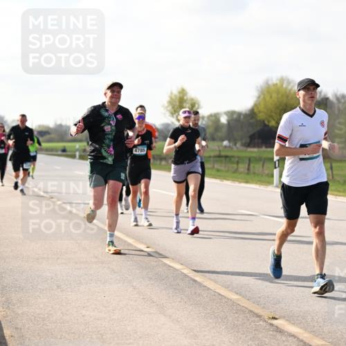 12.04.2026 - 45. Internationalen Wilhelmsburger Insellauf Dr. Thomas Lammeyer http://msf.ph/oto/9444164 12.04.2026 10:18:13 Laufen 4785 meine-sportfotos.de