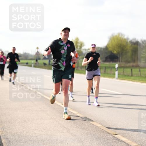 12.04.2026 - 45. Internationalen Wilhelmsburger Insellauf Dr. Thomas Lammeyer http://msf.ph/oto/9444169 12.04.2026 10:18:14 Laufen  meine-sportfotos.de