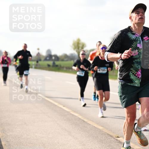 12.04.2026 - 45. Internationalen Wilhelmsburger Insellauf Dr. Thomas Lammeyer http://msf.ph/oto/9444177 12.04.2026 10:18:15 Laufen 4785 meine-sportfotos.de