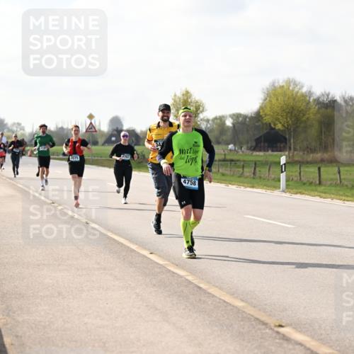 12.04.2026 - 45. Internationalen Wilhelmsburger Insellauf Dr. Thomas Lammeyer http://msf.ph/oto/9444215 12.04.2026 10:18:21 Laufen 2075, 34, 4758 meine-sportfotos.de