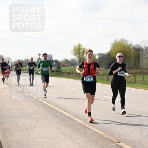 12.04.2026 - 45. Internationalen Wilhelmsburger Insellauf Dr. Thomas Lammeyer http://msf.ph/oto/9444228 12.04.2026 10:18:25 Laufen 4181, 2075, 4762 meine-sportfotos.de