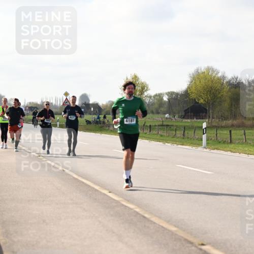 12.04.2026 - 45. Internationalen Wilhelmsburger Insellauf Dr. Thomas Lammeyer http://msf.ph/oto/9444241 12.04.2026 10:18:27 Laufen 4631, 4181 meine-sportfotos.de