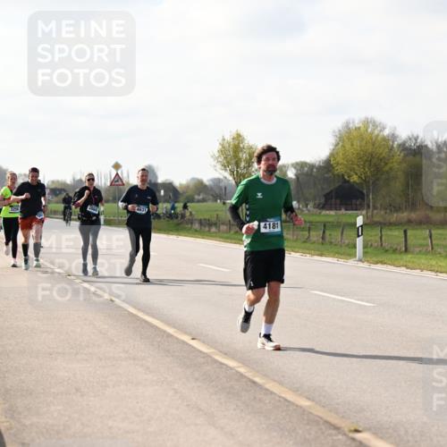 12.04.2026 - 45. Internationalen Wilhelmsburger Insellauf Dr. Thomas Lammeyer http://msf.ph/oto/9444243 12.04.2026 10:18:28 Laufen 3256, 3860, 4631, 4181 meine-sportfotos.de