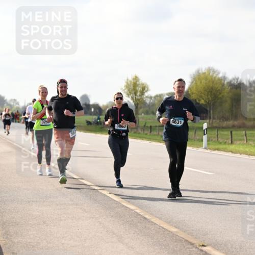 12.04.2026 - 45. Internationalen Wilhelmsburger Insellauf Dr. Thomas Lammeyer http://msf.ph/oto/9444265 12.04.2026 10:18:31 Laufen 3250, 562, 3860, 4631 meine-sportfotos.de