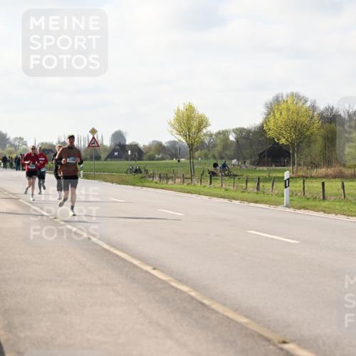 12.04.2026 - 45. Internationalen Wilhelmsburger Insellauf Dr. Thomas Lammeyer http://msf.ph/oto/9444376 12.04.2026 10:18:49 Laufen 3356 meine-sportfotos.de