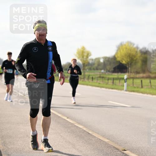 12.04.2026 - 45. Internationalen Wilhelmsburger Insellauf Dr. Thomas Lammeyer http://msf.ph/oto/9444407 12.04.2026 10:18:55 Laufen  meine-sportfotos.de