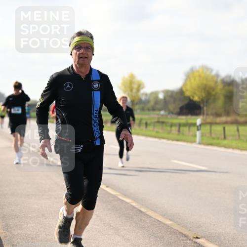 12.04.2026 - 45. Internationalen Wilhelmsburger Insellauf Dr. Thomas Lammeyer http://msf.ph/oto/9444409 12.04.2026 10:18:55 Laufen  meine-sportfotos.de