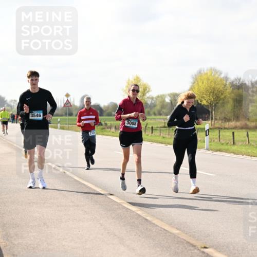12.04.2026 - 45. Internationalen Wilhelmsburger Insellauf Dr. Thomas Lammeyer http://msf.ph/oto/9444419 12.04.2026 10:18:57 Laufen 3546, 2134, 3008 meine-sportfotos.de