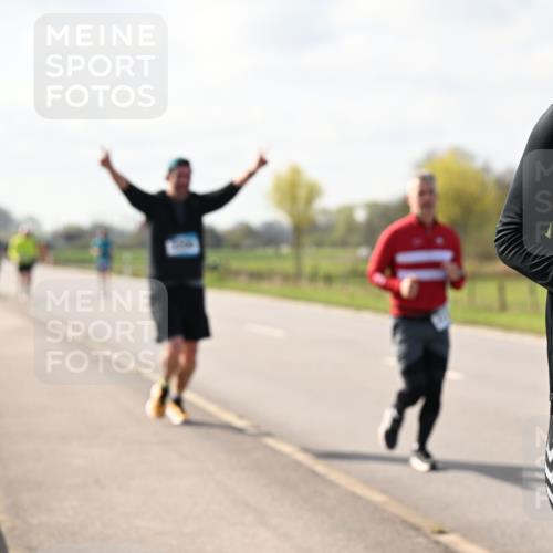 12.04.2026 - 45. Internationalen Wilhelmsburger Insellauf Dr. Thomas Lammeyer http://msf.ph/oto/9444439 12.04.2026 10:19:00 Laufen 45, 40 meine-sportfotos.de