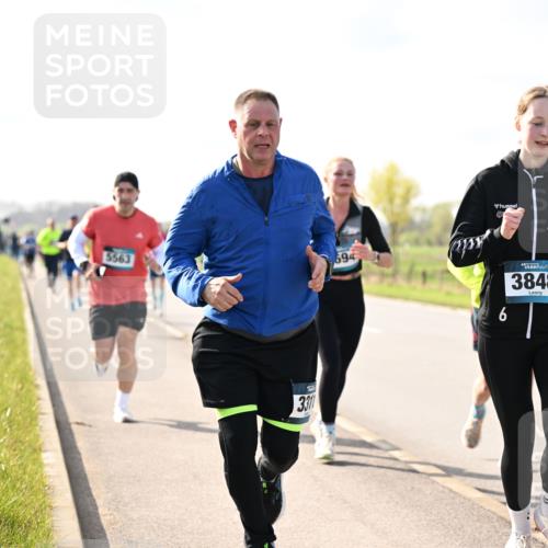 12.04.2026 - 45. Internationalen Wilhelmsburger Insellauf Dr. Thomas Lammeyer http://msf.ph/oto/9444492 12.04.2026 10:19:13 Laufen 5563, 694, 3311, 6, 3848, 3849 meine-sportfotos.de