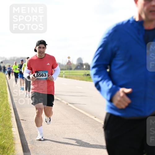12.04.2026 - 45. Internationalen Wilhelmsburger Insellauf Dr. Thomas Lammeyer http://msf.ph/oto/9444498 12.04.2026 10:19:14 Laufen 5563, 20 meine-sportfotos.de