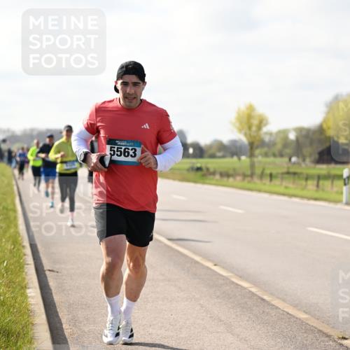 12.04.2026 - 45. Internationalen Wilhelmsburger Insellauf Dr. Thomas Lammeyer http://msf.ph/oto/9444500 12.04.2026 10:19:15 Laufen 5563 meine-sportfotos.de