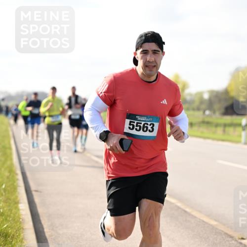 12.04.2026 - 45. Internationalen Wilhelmsburger Insellauf Dr. Thomas Lammeyer http://msf.ph/oto/9444504 12.04.2026 10:19:15 Laufen 4, 5563 meine-sportfotos.de