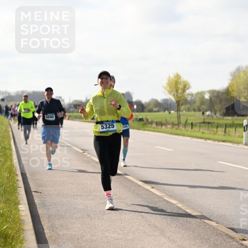 12.04.2026 - 45. Internationalen Wilhelmsburger Insellauf Dr. Thomas Lammeyer http://msf.ph/oto/9444520 12.04.2026 10:19:18 Laufen 5690, 5325 meine-sportfotos.de