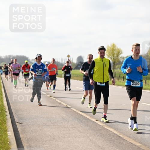 12.04.2026 - 45. Internationalen Wilhelmsburger Insellauf Dr. Thomas Lammeyer http://msf.ph/oto/9444564 12.04.2026 10:19:28 Laufen 4568, 4320, 2300 meine-sportfotos.de