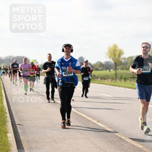 12.04.2026 - 45. Internationalen Wilhelmsburger Insellauf Dr. Thomas Lammeyer http://msf.ph/oto/9444575 12.04.2026 10:19:30 Laufen 4568, 3563 meine-sportfotos.de
