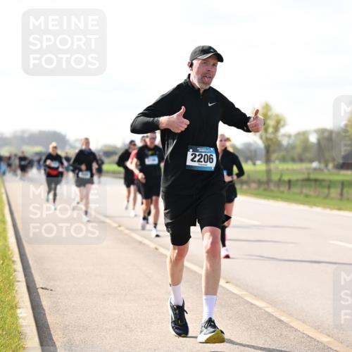 12.04.2026 - 45. Internationalen Wilhelmsburger Insellauf Dr. Thomas Lammeyer http://msf.ph/oto/9444751 12.04.2026 10:19:58 Laufen 2206 meine-sportfotos.de