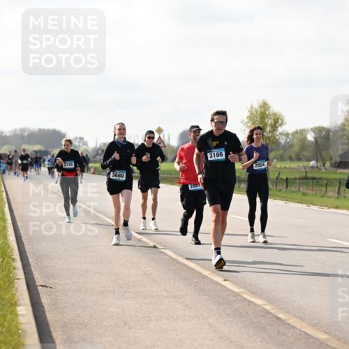 12.04.2026 - 45. Internationalen Wilhelmsburger Insellauf Dr. Thomas Lammeyer http://msf.ph/oto/9444767 12.04.2026 10:20:01 Laufen 5726, 3680, 288, 3186, 2854, 2509 meine-sportfotos.de