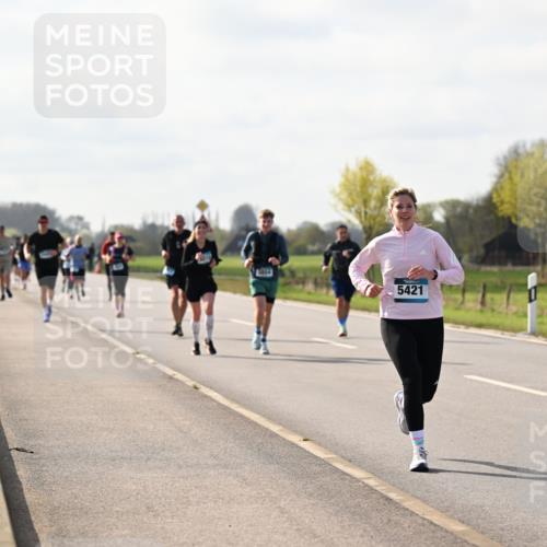 12.04.2026 - 45. Internationalen Wilhelmsburger Insellauf Dr. Thomas Lammeyer http://msf.ph/oto/9444811 12.04.2026 10:20:14 Laufen 5421 meine-sportfotos.de