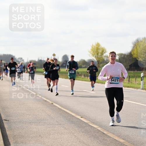12.04.2026 - 45. Internationalen Wilhelmsburger Insellauf Dr. Thomas Lammeyer http://msf.ph/oto/9444812 12.04.2026 10:20:14 Laufen 5421 meine-sportfotos.de