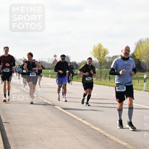 12.04.2026 - 45. Internationalen Wilhelmsburger Insellauf Dr. Thomas Lammeyer http://msf.ph/oto/9444881 12.04.2026 10:20:29 Laufen 4682, 4681, 3363, 4435 meine-sportfotos.de