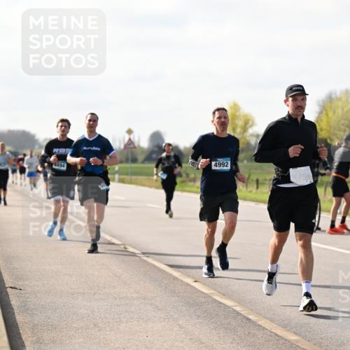 12.04.2026 - 45. Internationalen Wilhelmsburger Insellauf Dr. Thomas Lammeyer http://msf.ph/oto/9444931 12.04.2026 10:20:39 Laufen 4494, 4992 meine-sportfotos.de