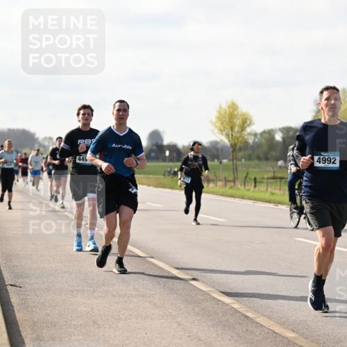 12.04.2026 - 45. Internationalen Wilhelmsburger Insellauf Dr. Thomas Lammeyer http://msf.ph/oto/9444937 12.04.2026 10:20:40 Laufen 445, 4992 meine-sportfotos.de