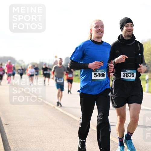 12.04.2026 - 45. Internationalen Wilhelmsburger Insellauf Dr. Thomas Lammeyer http://msf.ph/oto/9445025 12.04.2026 10:20:57 Laufen 5466, 3635 meine-sportfotos.de