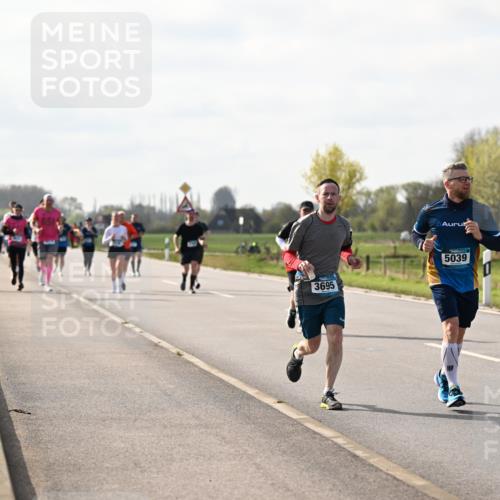 12.04.2026 - 45. Internationalen Wilhelmsburger Insellauf Dr. Thomas Lammeyer http://msf.ph/oto/9445033 12.04.2026 10:20:59 Laufen 3695, 5039, 3 meine-sportfotos.de